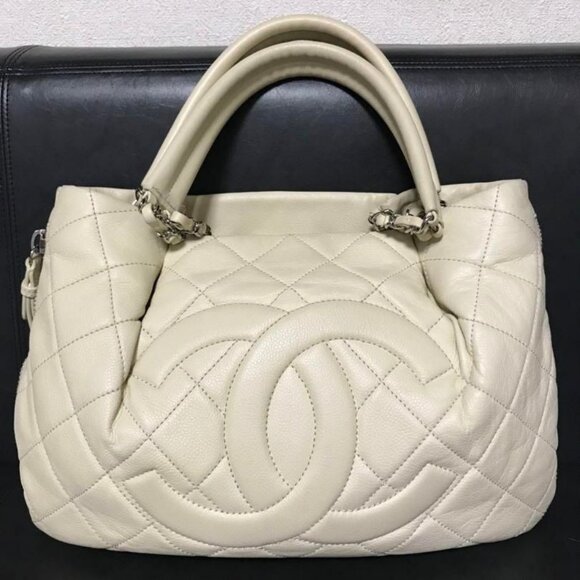 Authentic CHANEL Classic Timeless Caviar Expandable Tote Quilted Leather Bag CC - Picture 3 of 16